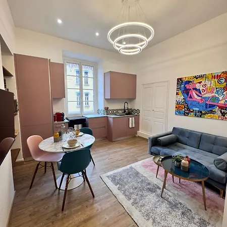 아파트 A Casa Grandval -